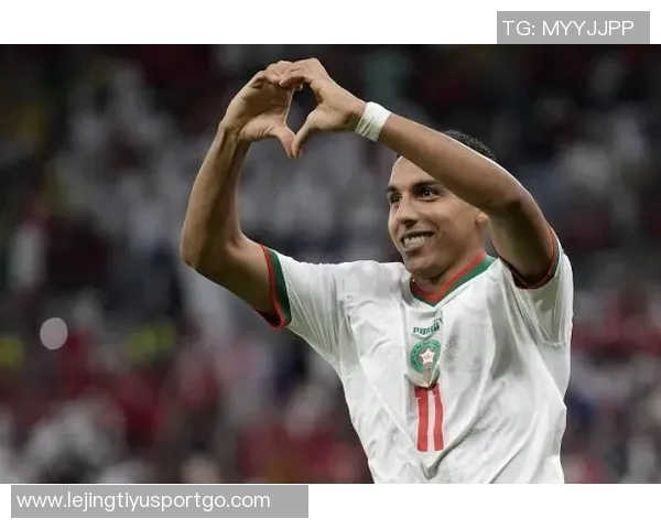 萨内顺利融入加拉塔萨雷计划12月全家迁往土耳其生活