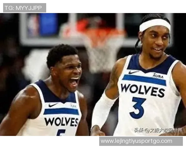 攻防兼备麦克丹尼尔斯全能表现助球队大胜贡献22分7板3断2帽正负值高达35