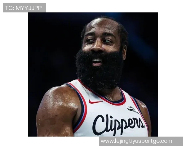 小卡三节狂砍51分挑战快船单场得分纪录哈登55分能否被打破 小卡三节狂砍51分挑战快船单场得分纪录哈登55分能否被打破