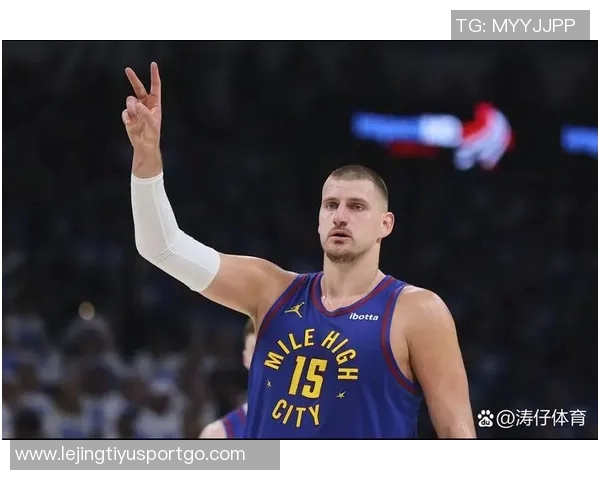 约基奇首节表现惊艳四投全中轻松斩获13分4篮板3助攻