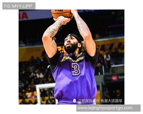 替补三巨头联手发威克里斯蒂克莱布威合力轰下36分助球队逆转胜利