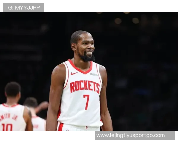 火箭队迎来KD加盟休斯敦进攻实力大幅提升再创辉煌 火箭队迎来KD加盟休斯敦进攻实力大幅提升再创辉煌